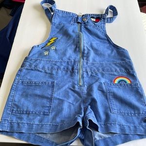 Tommy Hilfiger girls overall shorts size 8-10 M, patches